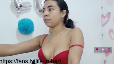 Snapshot of lily_robertss_ chatting on September 13, 2:58 am Lily Roberts online show from September 13, 2:58 am