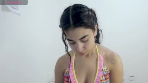 Lily Roberts online show from April 23, 11:17 pm