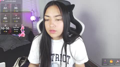 lily_waist online show from November 13, 11:13 am