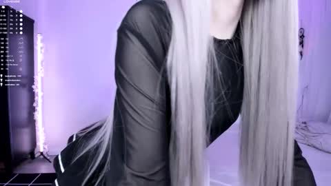 Lily online show from March 6, 6:41 am