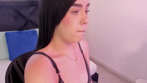 LilyWoodz online show from January 17, 7:22 pm