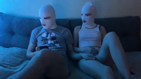 Yan and Adela online show from December 4, 4:17 pm