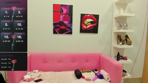 Lily online show from March 10, 7:33 am