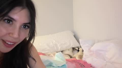 lilylustxoxo online show from December 3, 6:47 am