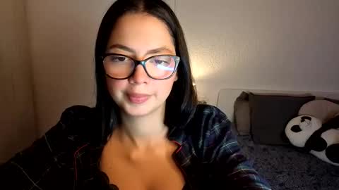 LillyPanda online show from October 30, 10:05 am