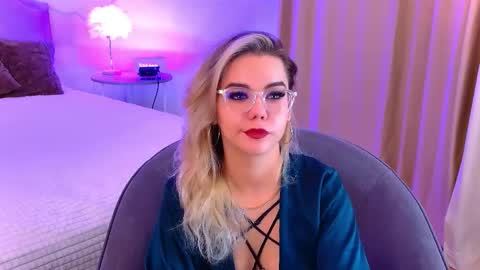 Rose online show from September 19, 5:44 am