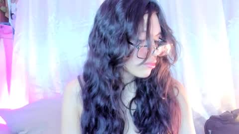 lilyskinny27 online show from March 2, 6:37 am