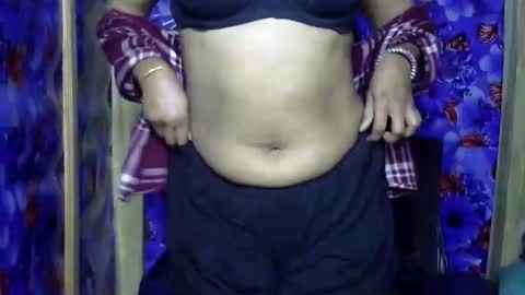 limaakter246618 online show from February 26, 6:33 pm