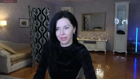 lina_flore online show from April 11, 8:24 pm