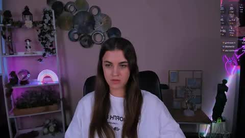 lina_fox12 online show from May 22, 2:13 pm
