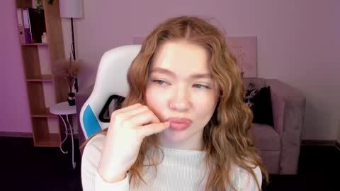 Lina online show from March 11, 3:36 am