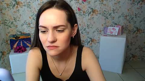 Lina online show from March 10, 7:22 am