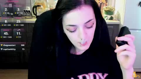 Lina 3  1715622743 online show from March 10, 10:50 am