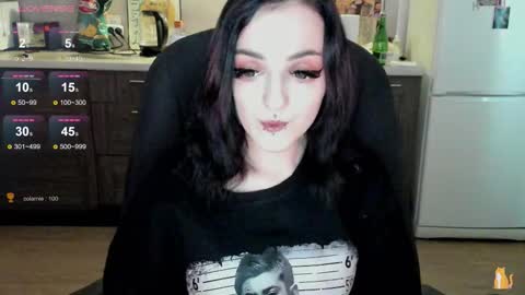 Lina 3  1715622743 online show from September 16, 8:28 am