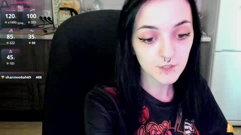 Lina 3  1715622743 online show from February 26, 11:11 am