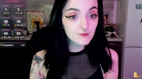 Lina 3  1715622743 online show from March 4, 11:08 am