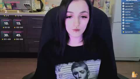 Lina 3  1715622743 online show from September 26, 8:33 am