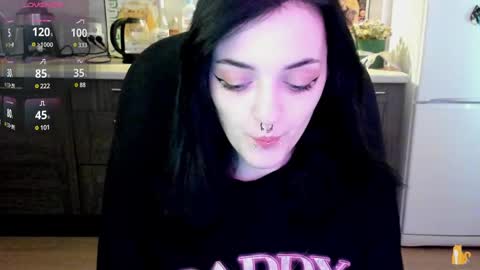 Lina 3  1715622743 online show from March 10, 7:44 am