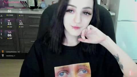 Lina 3  1715622743 online show from September 12, 8:05 am