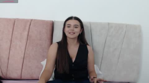 linabotero online show from August 4, 7:43 pm