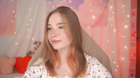 Lina online show from March 4, 4:20 am