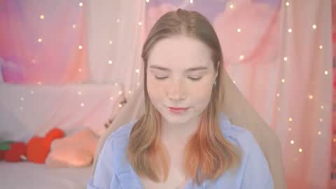 Lina online show from March 9, 3:22 am