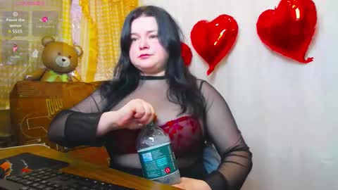 Lina online show from February 19, 7:29 am