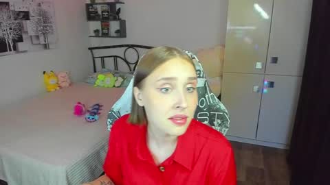 Lina online show from June 4, 9:43 pm