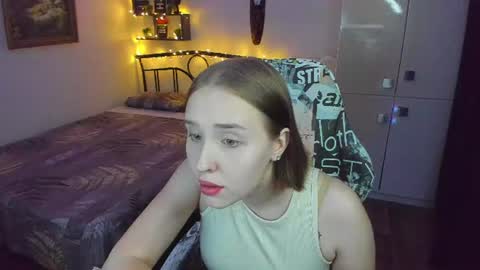 Lina online show from June 24, 9:33 pm