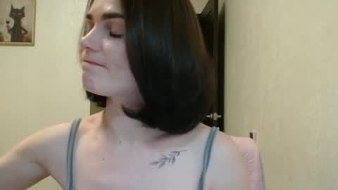 Linda online show from May 11, 6:38 pm