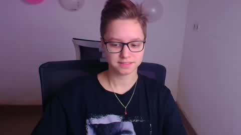 Linda online show from February 19, 6:22 am