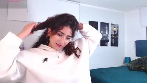 Maria Paula online show from April 23, 12:24 pm