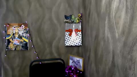 Linda online show from December 16, 2:45 pm