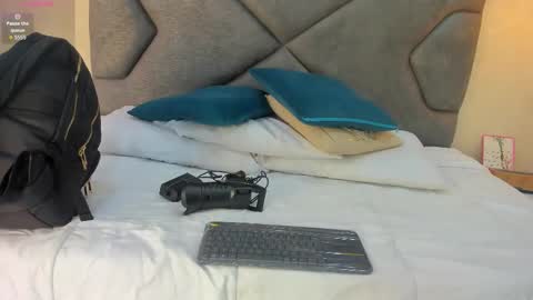 Linda Saenz online show from December 5, 11:19 am