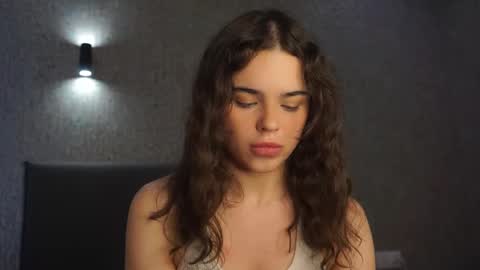 Linda online show from March 19, 1:38 pm