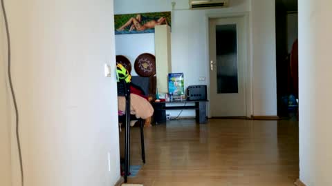 Linda online show from May 12, 6:33 am