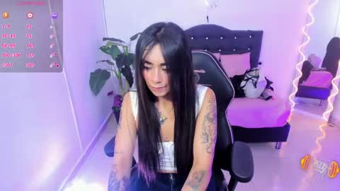 Linda  online show from May 7, 3:57 am