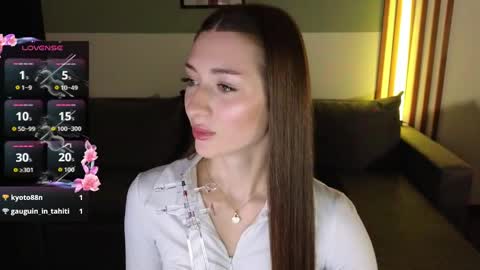 Lindsey online show from April 22, 8:27 pm