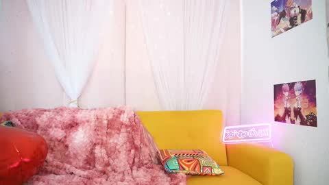 Lindsey online show from February 14, 10:49 am