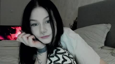 Lina online show from February 1, 12:30 am