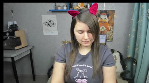 Snapshot of linerapitts chatting on January 2, 2:46 pm linerapitts online show from January 2, 2:46 pm