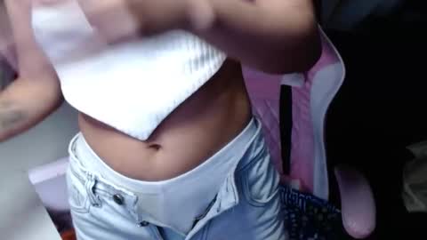 ling ling24 online show from May 22, 3:46 am