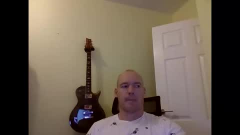 Snapshot of lingerielover234 chatting on December 7, 3:36 pm lingerielover234 online show from December 7, 3:36 pm