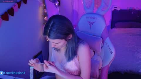 linksiss online show from February 14, 8:00 pm