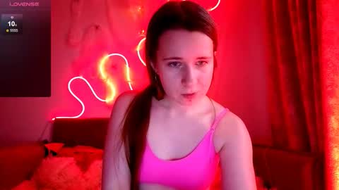 Snapshot of linnsweety chatting on November 1, 1:43 pm linnsweety online show from November 1, 1:43 pm