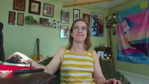 Linzy19 online show from November 9, 8:55 pm