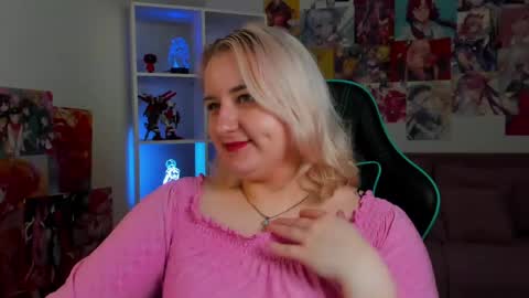 LioraArdyn online show from April 20, 5:10 am