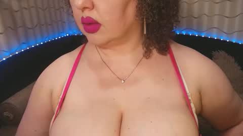 LIpsAddiction online show from April 22, 2:02 pm