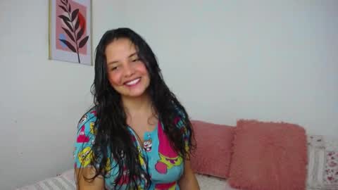 Lily see u on december 2 online show from March 6, 6:26 pm