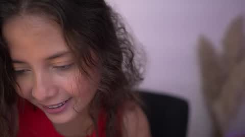 Lily see u on december 2 online show from September 30, 7:13 pm